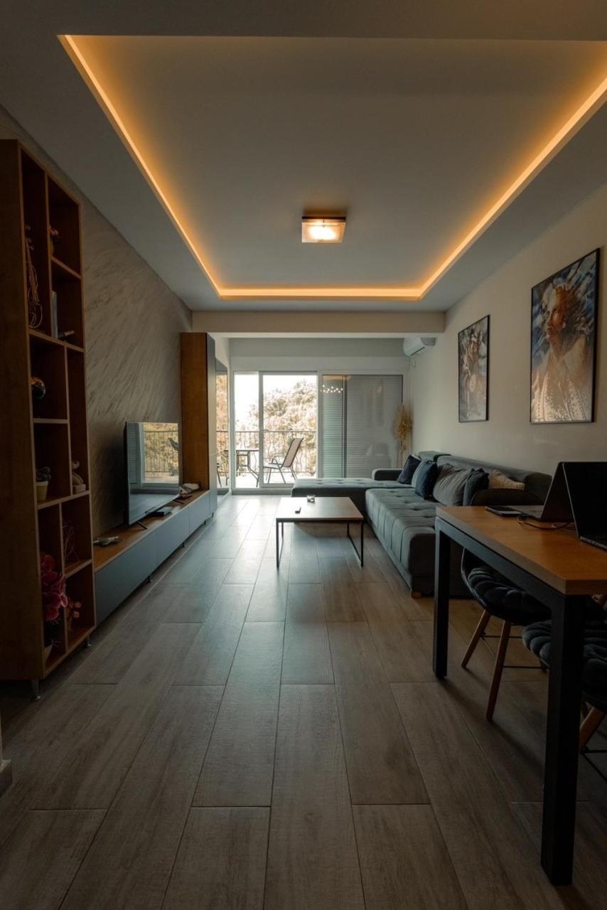 Eagles Nest Apartment