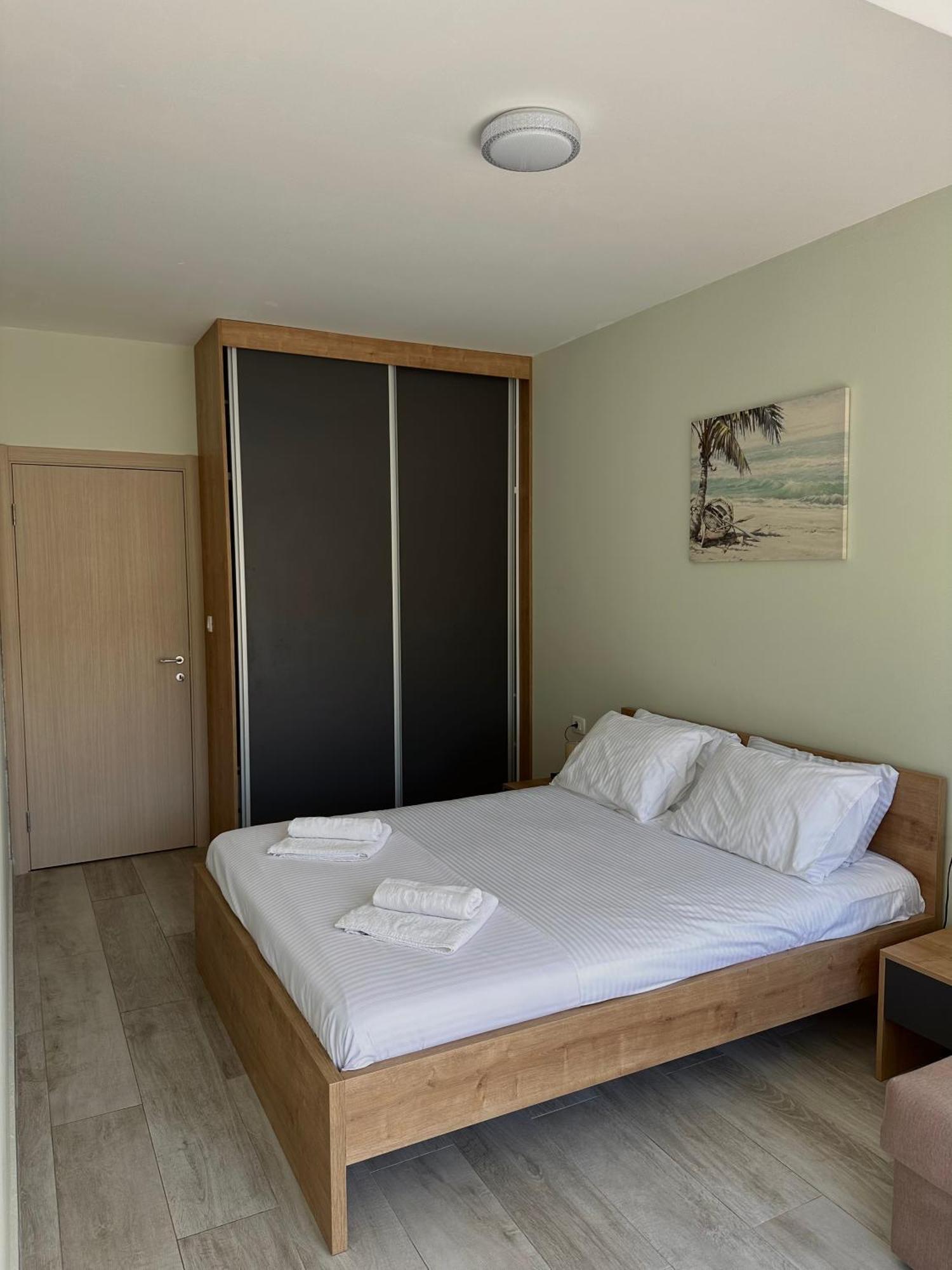 Eagles Nest Apartment *